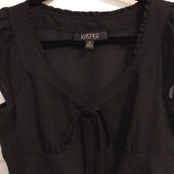 Black dressy cap sleeve blouse - Picture 4 of 5